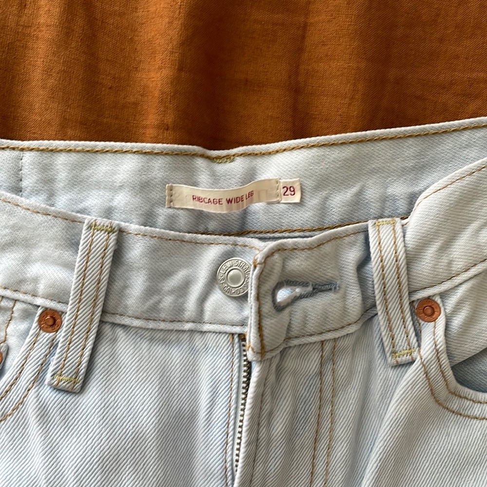 Levi’s Ribcage Wide Leg Jeans